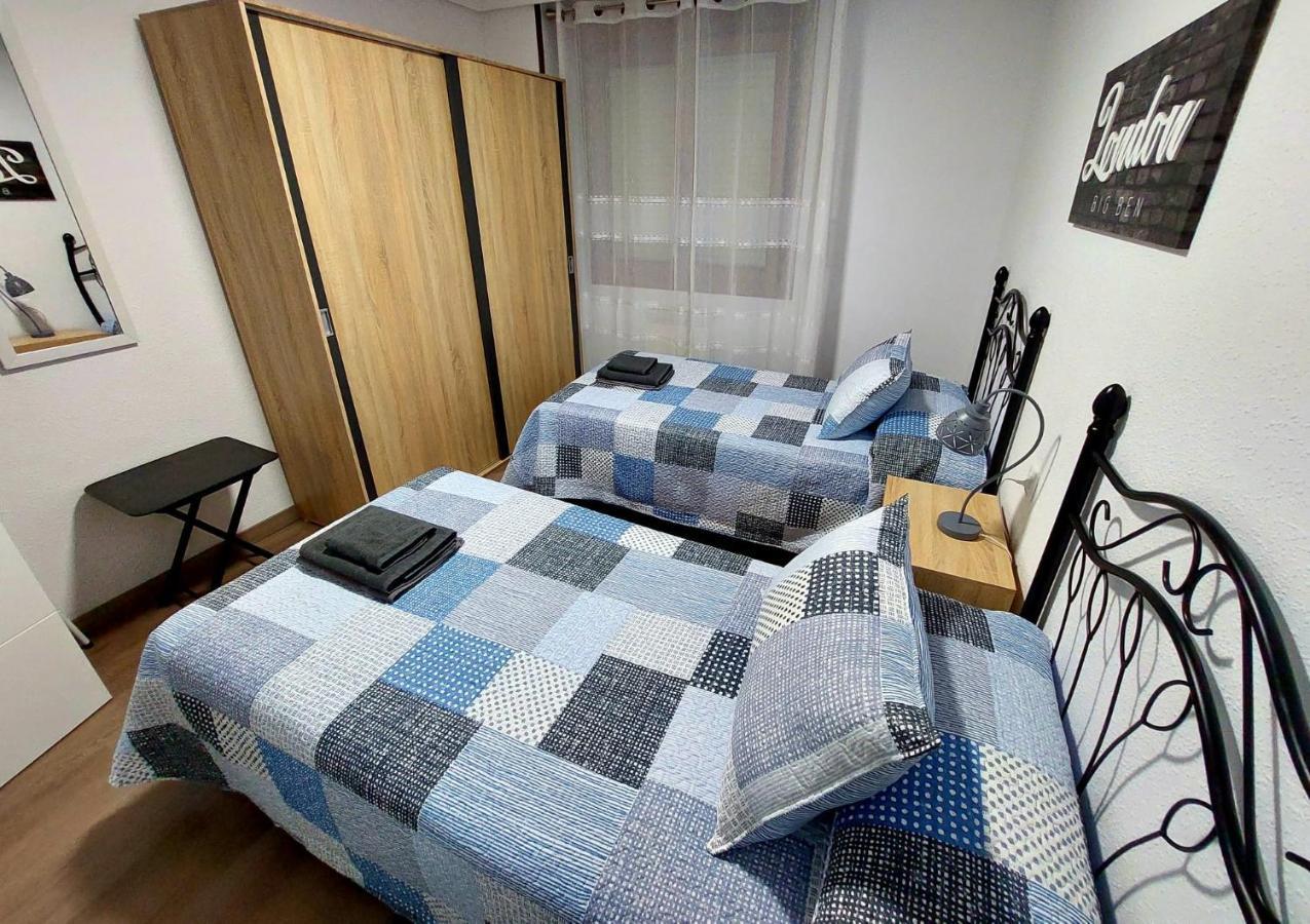 수안세스 Piso El Prau 아파트 외부 사진
